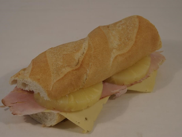 1/3 stokbrood ham/kaas/ananas